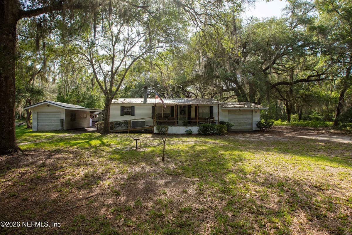 1546 SE 4TH Avenue, Melrose, FL 32666, Melrose, FL - photo 2