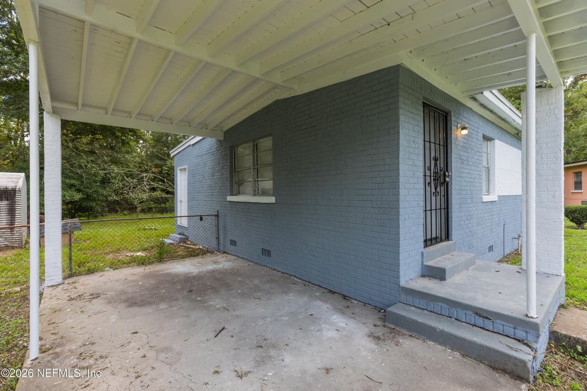 5601 PANSY Lane, Jacksonville, FL 32209, Jacksonville, FL - photo 2