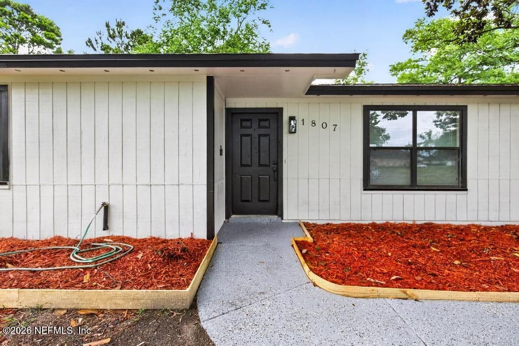 1807 SHANNON LAKE Drive, Middleburg, FL 32068, Middleburg, FL - photo 3