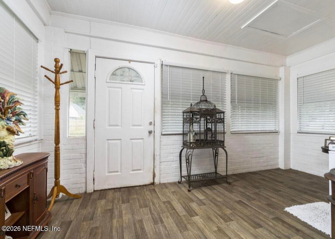 325 CHESTNUT Drive, Jacksonville, FL 32208, Jacksonville, FL - photo 2