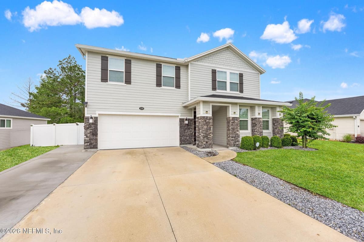 1319 PANTHER LAKE Parkway, Jacksonville, FL 32221, Jacksonville, FL - photo 2