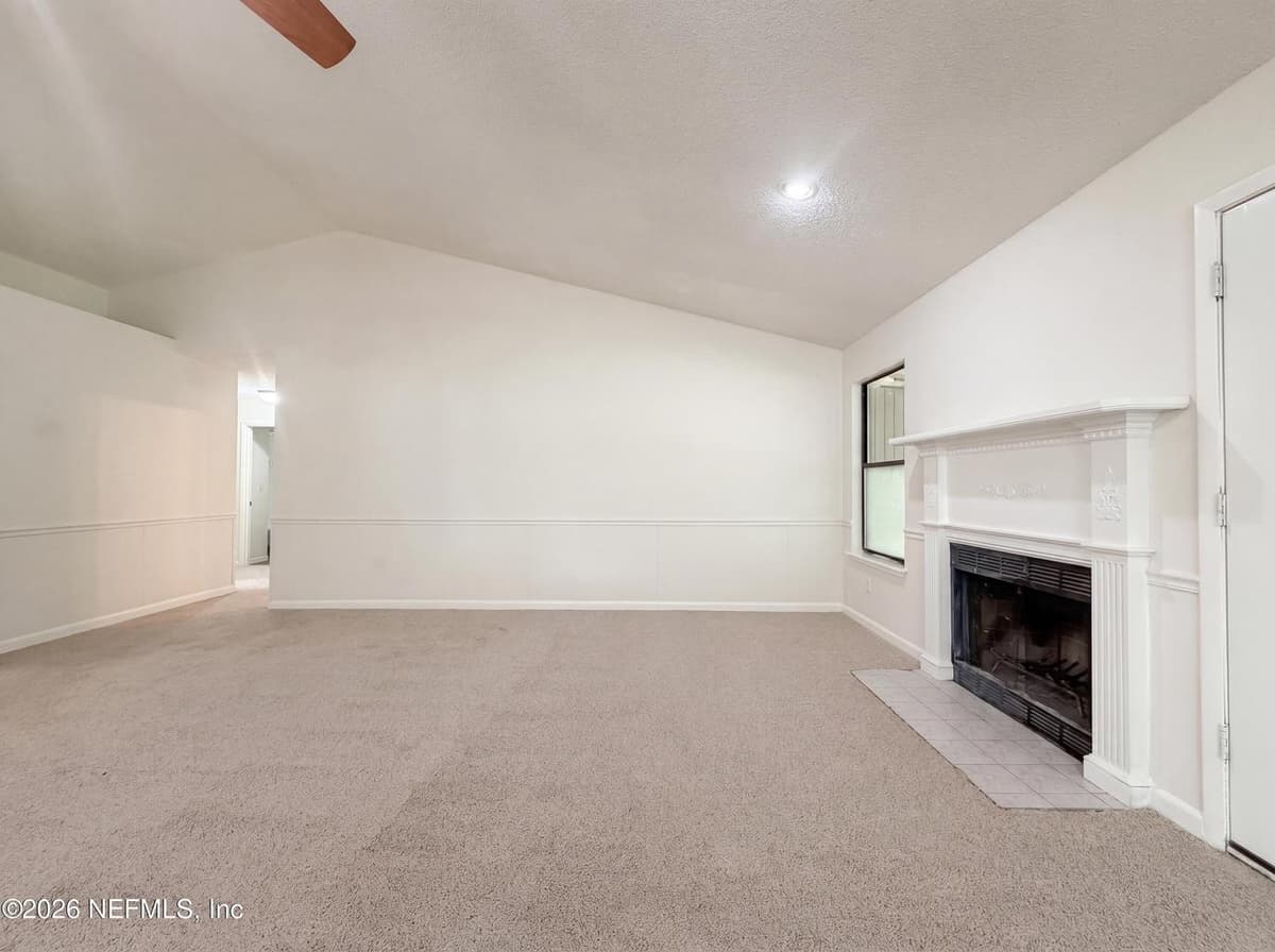 7737 PEPPER Circle E, Jacksonville, FL 32244, Jacksonville, FL - photo 3