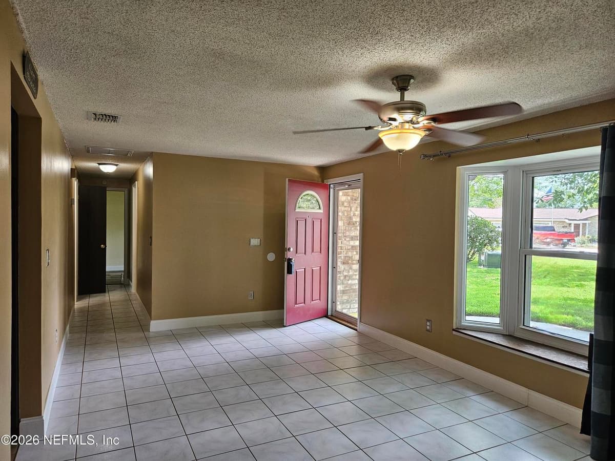 1723 MARY BETH Court, Middleburg, FL 32068, Middleburg, FL - photo 2