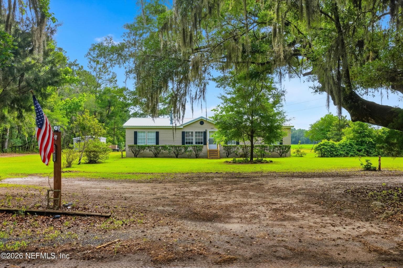 25417 OLD BELLAMY Road, High Springs, FL 32643