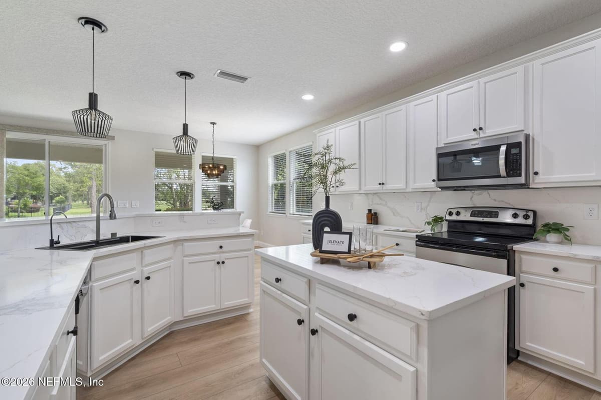 2270 CLUB LAKE Drive, Orange Park, FL 32065, Orange Park, FL - photo 2