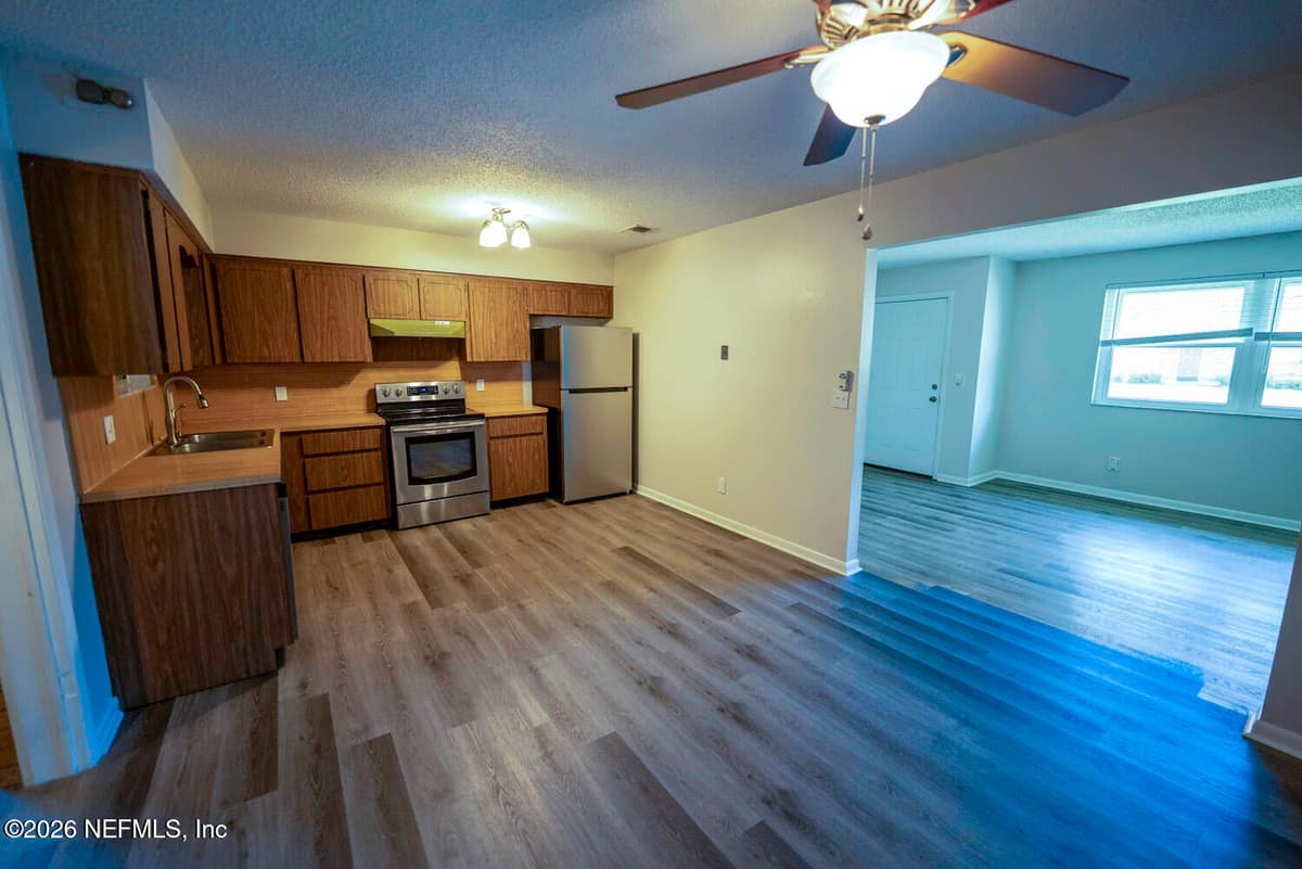 6319 RAW HYDE Trail S, Jacksonville, FL 32210, Jacksonville, FL - photo 3