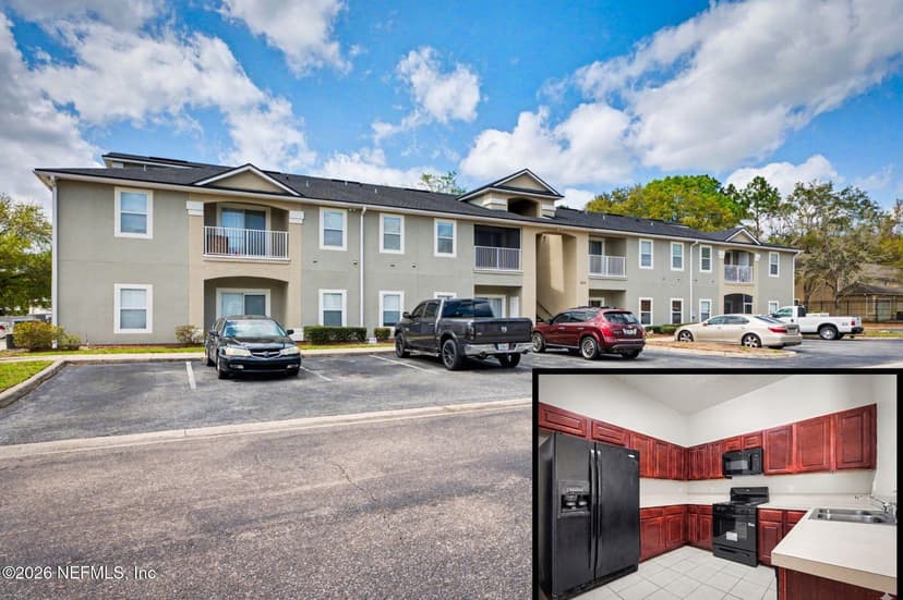 5050 PLAYPEN Drive 8, Jacksonville, FL 32210