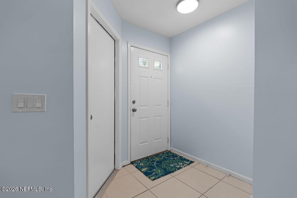 3915 MEADOWVIEW Drive N, Jacksonville, FL 32225, Jacksonville, FL - photo 2