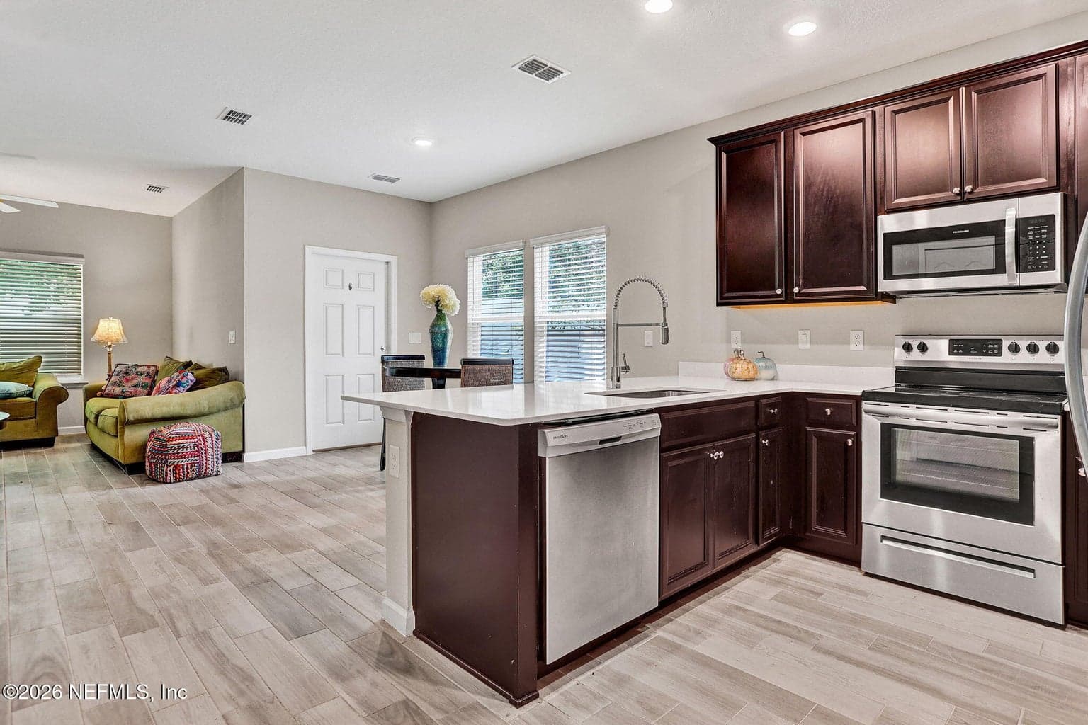 7365 PALM HILLS Drive, Jacksonville, FL 32244, Jacksonville, FL - photo 1