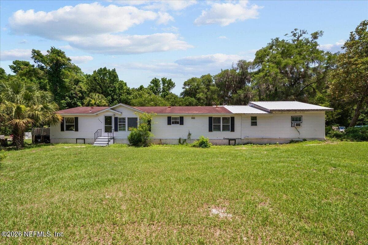 4065 SILVER LAKE Drive, Palatka, FL 32177, Palatka, FL - photo 1