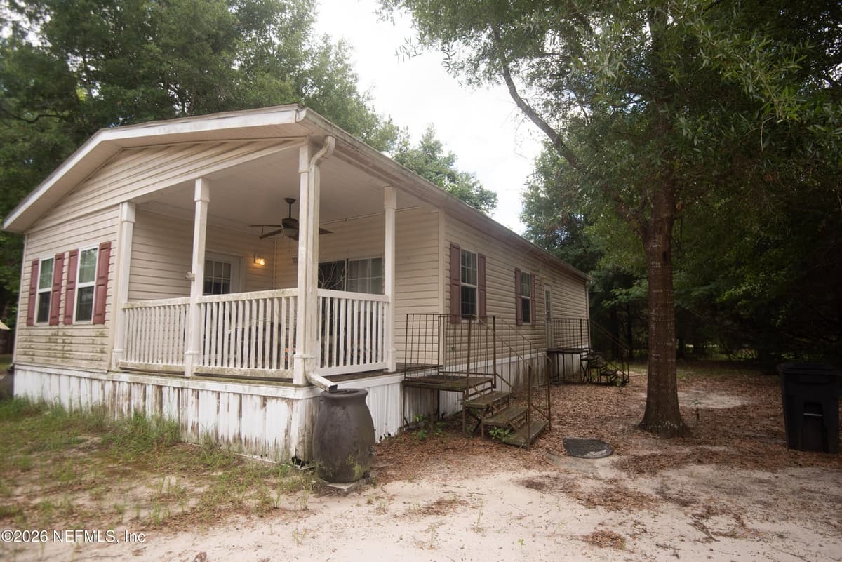 123 FOLKLORE Drive, Satsuma, FL 32189, Satsuma, FL - photo 2