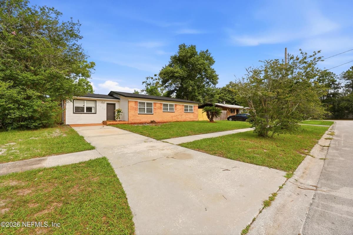 5020 BILKEN Drive E, Jacksonville, FL 32210, Jacksonville, FL - photo 2