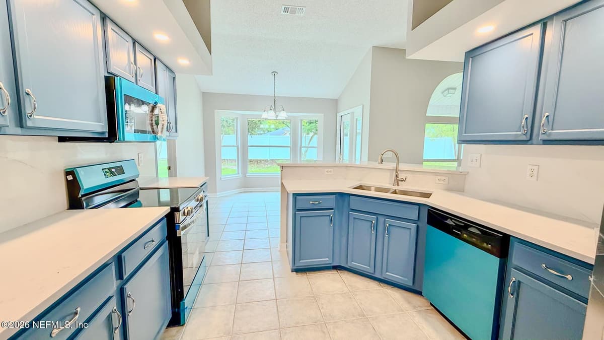 9832 OXFORD STATION Drive, Jacksonville, FL 32221, Jacksonville, FL - photo 3
