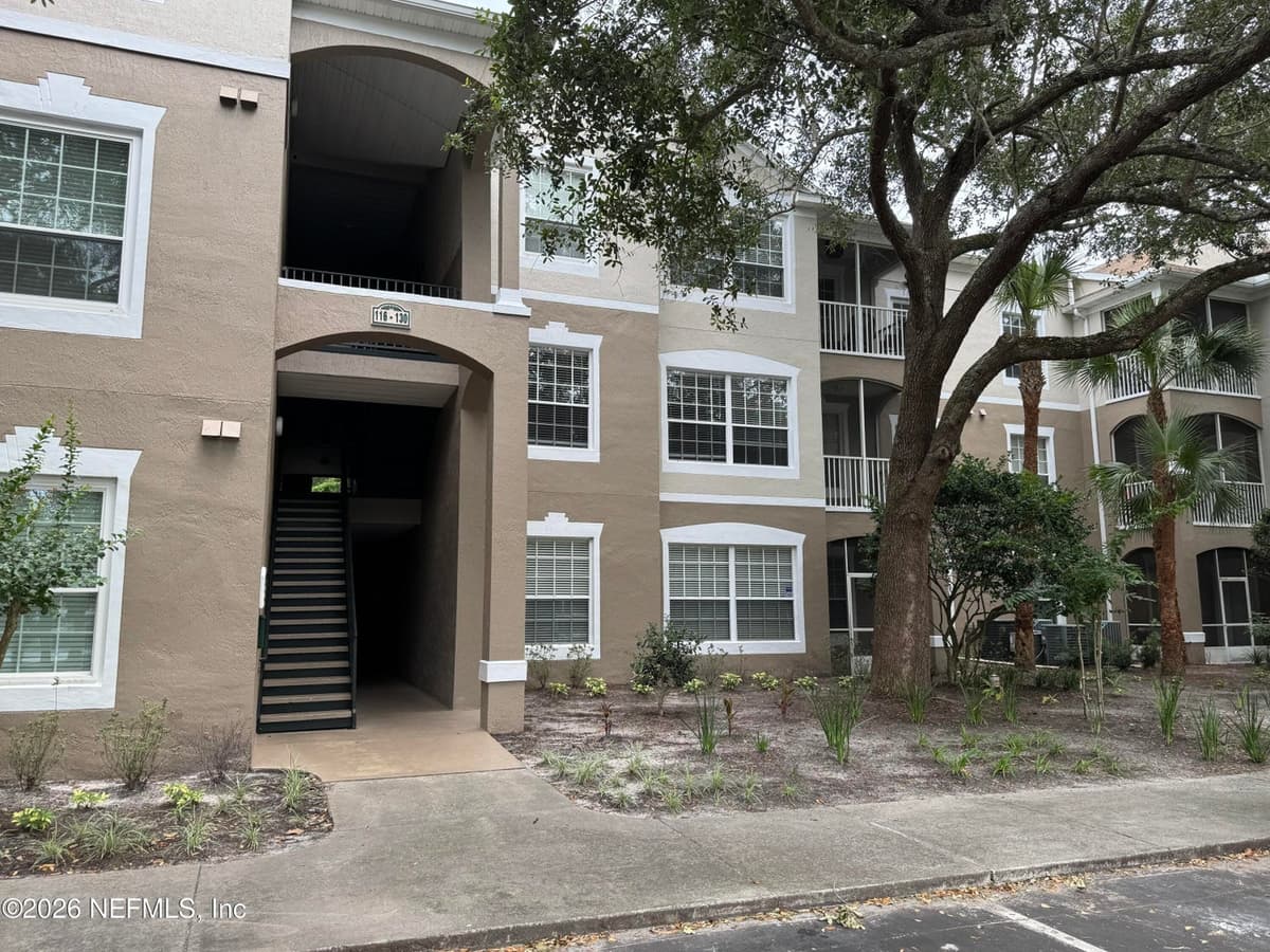 10550 BAYMEADOWS Road 120, Jacksonville, FL 32256, Jacksonville, FL - photo 2