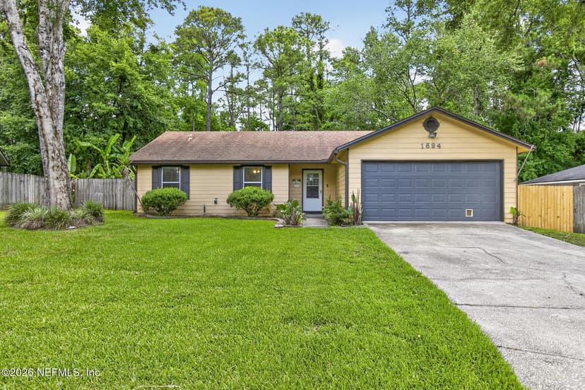 1694 SANDY HOLLOW Loop, Middleburg, FL 32068