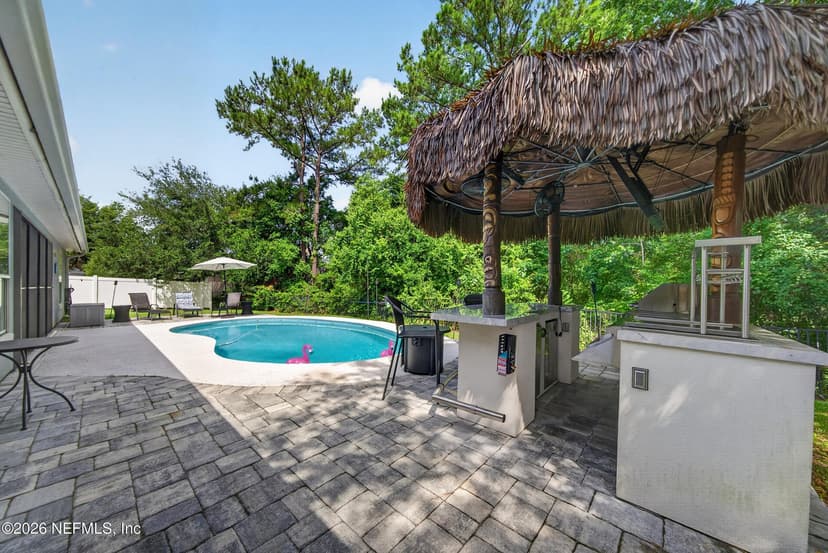 885 CORSICA Lane, Jacksonville, FL 32218