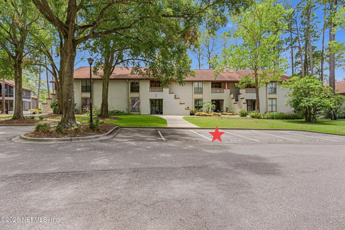 704 WOOD HILL Drive 704, Jacksonville, FL 32256, Jacksonville, FL - photo 3