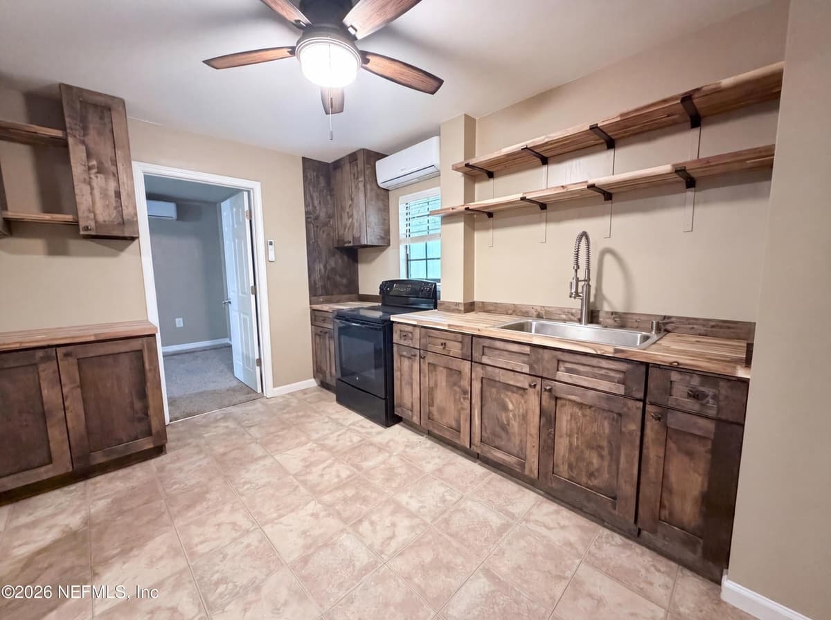 94 CONIFER Circle, Middleburg, FL 32068, Middleburg, FL - photo 2