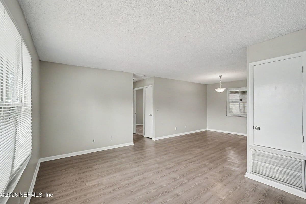 11427 YELLOW TAIL Court, Jacksonville, FL 32218, Jacksonville, FL - photo 3