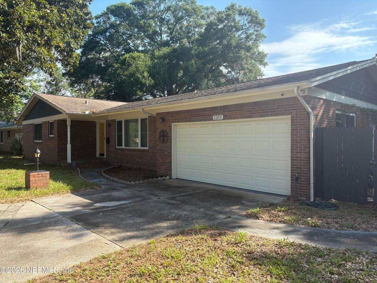 1311 GRANDVIEW Drive, Jacksonville, FL 32211, Jacksonville, FL - photo 2