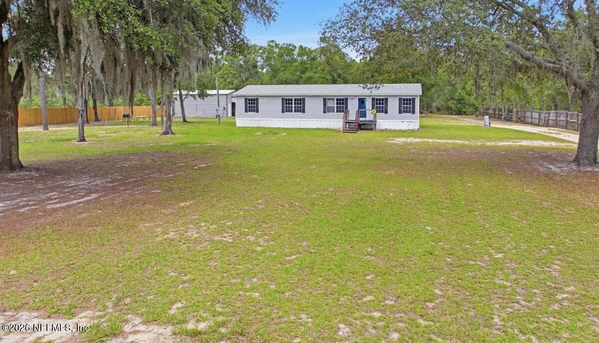 194 KEUKA Road, Interlachen, FL 32148, Interlachen, FL - photo 2