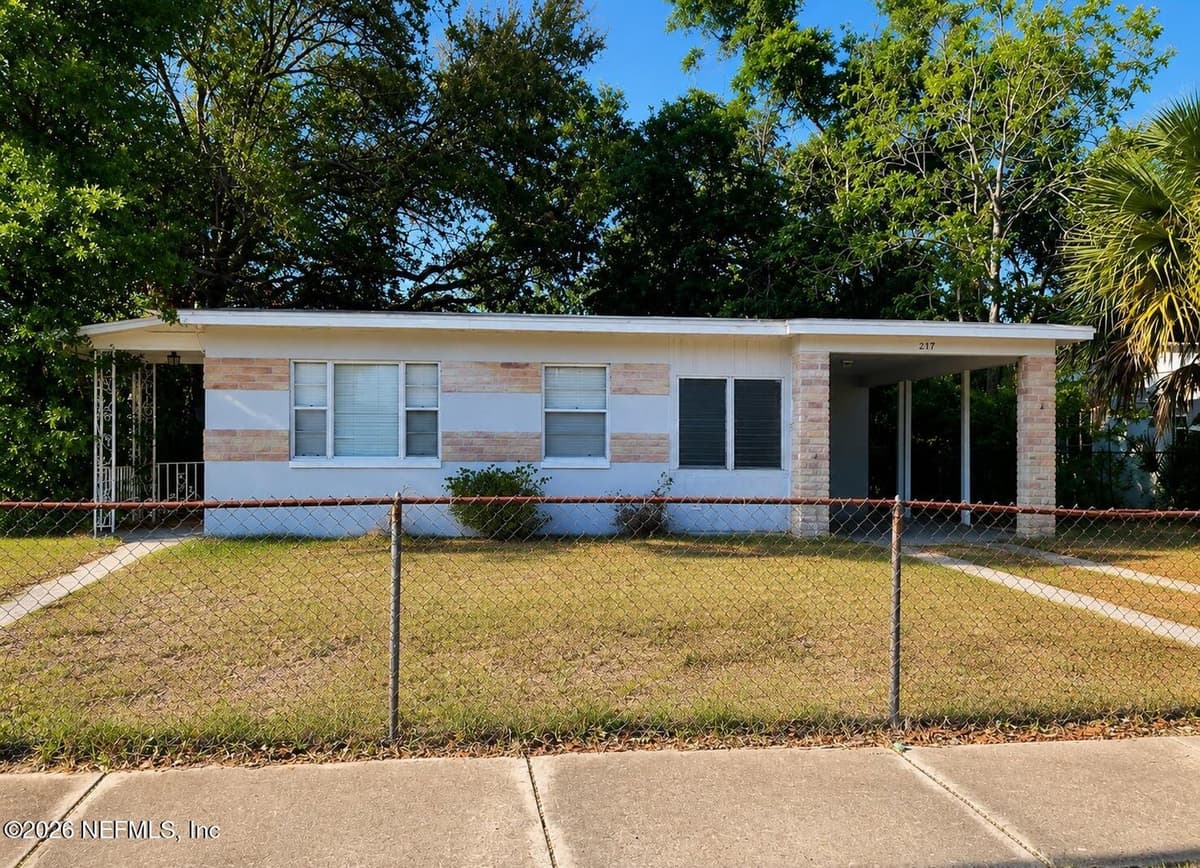 227 W 43RD Street, Jacksonville, FL 32208, Jacksonville, FL - photo 2