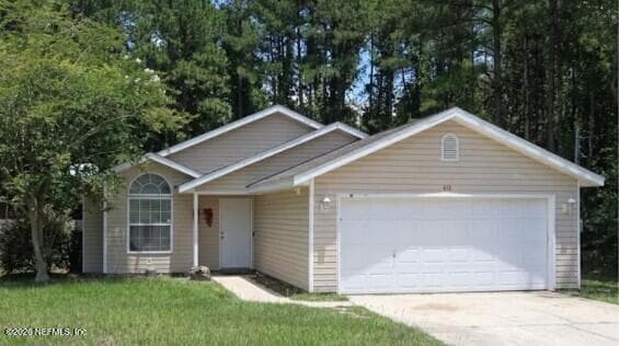612 S VERMONT Avenue, Green Cove Springs, FL 32043, Green Cove Springs, FL - photo 1
