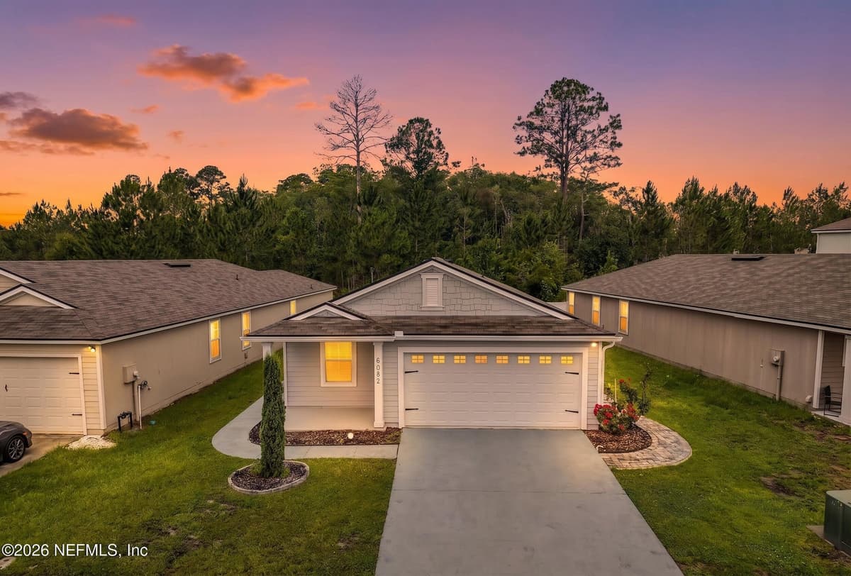 6092 BUCKING BRONCO Drive, Jacksonville, FL 32234, Jacksonville, FL - photo 2