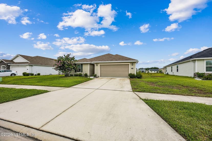 1270 PANTHER LAKE Parkway, Jacksonville, FL 32221
