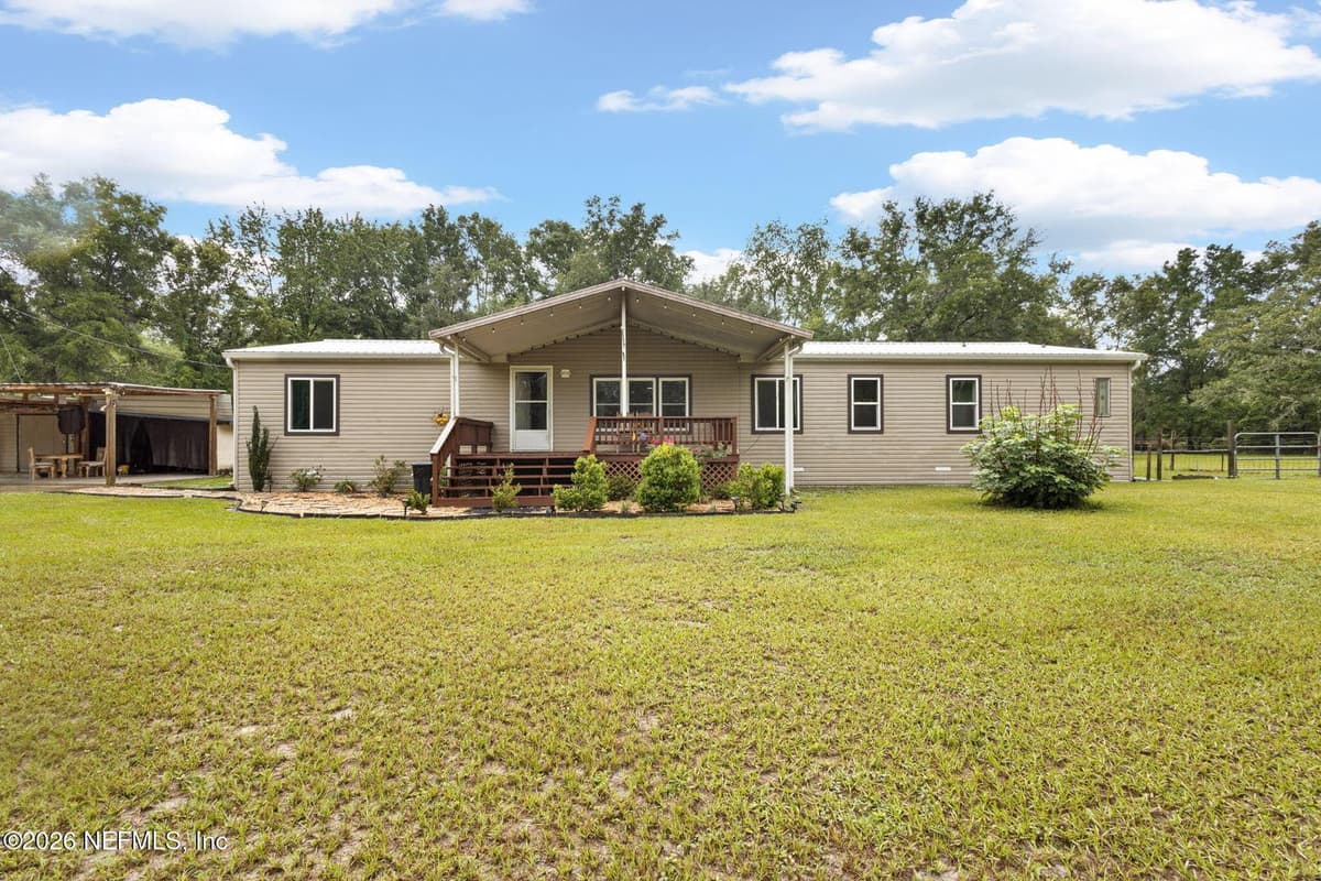 412 SW FENTON Glen, Fort White, FL 32038, Fort White, FL - photo 2