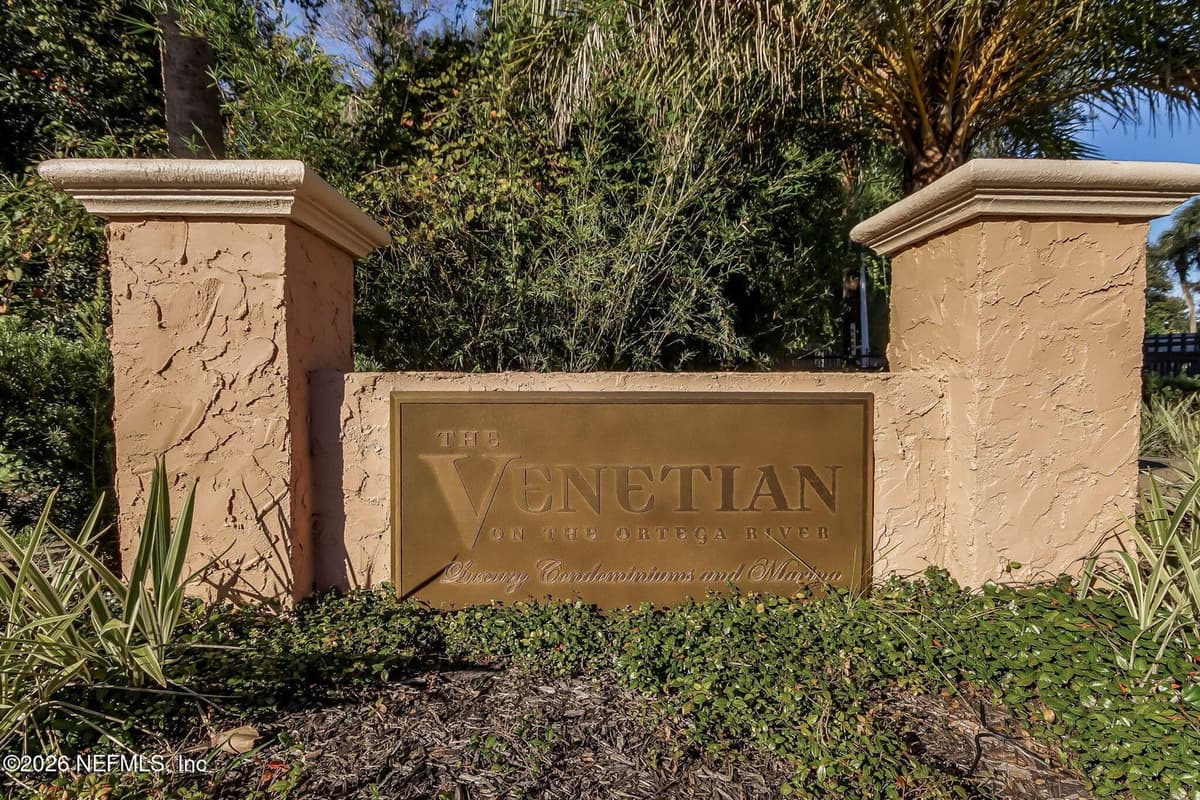 5375 ORTEGA FARMS Boulevard 805, Jacksonville, FL 32210, Jacksonville, FL - photo 2