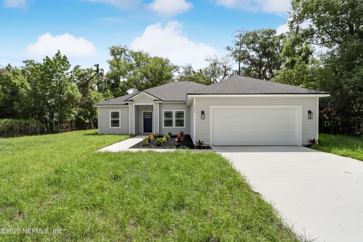 223 S 7TH Street, Macclenny, FL 32063, Macclenny, FL - photo 2