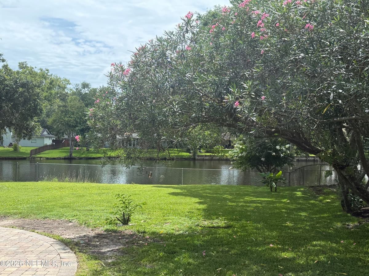 209 PEREGRINE Court, Jacksonville, FL 32225, Jacksonville, FL - photo 2