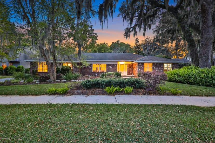 2825 SCOTT MILL ESTATES Drive, Jacksonville, FL 32257