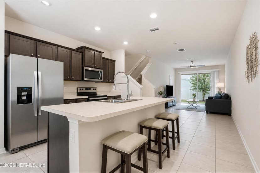 941 ROTARY Road, Jacksonville, FL 32211
