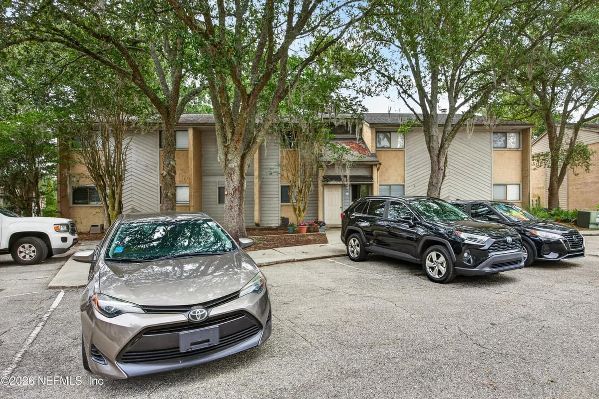 3801 CROWN POINT Road 2061, Jacksonville, FL 32257, Jacksonville, FL - photo 2