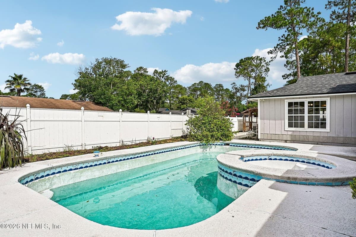 10720 KNOTTINGBY Drive, Jacksonville, FL 32257, Jacksonville, FL - photo 2