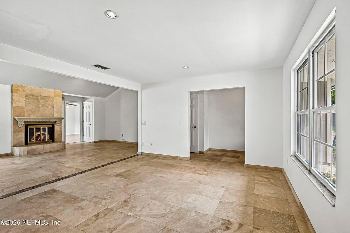 10720 KNOTTINGBY Drive, Jacksonville, FL 32257, Jacksonville, FL - photo 3