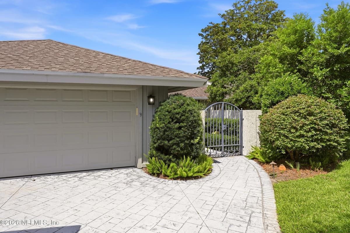 74 VILLAGE WALK Lane, Ponte Vedra Beach, FL 32082, Ponte Vedra Beach, FL - photo 2