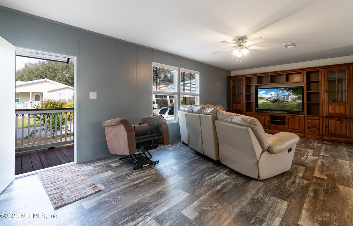 102 PINE LAKE Drive, Satsuma, FL 32189, Satsuma, FL - photo 3