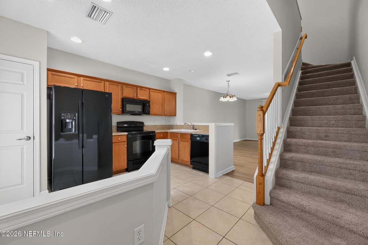 8099 SUMMER COVE Court, Jacksonville, FL 32256, Jacksonville, FL - photo 2