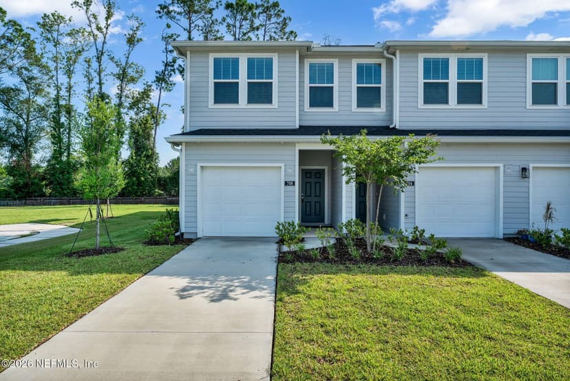708 HOLLY LAKES Drive, Orange Park, FL 32073
