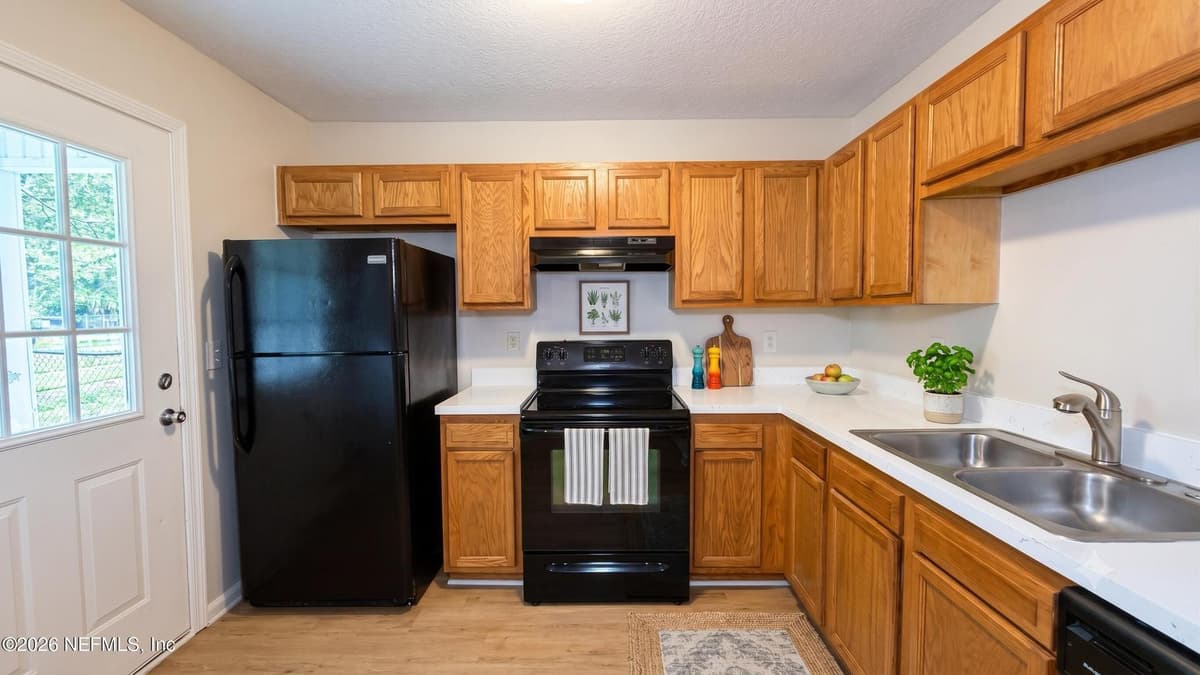 8826 INDIA Avenue, Jacksonville, FL 32216, Jacksonville, FL - photo 3