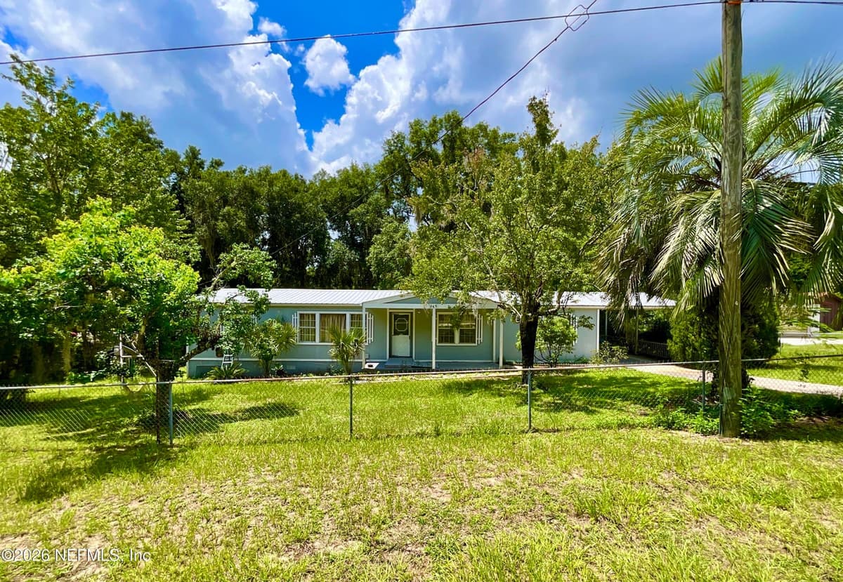 249 ASH Street, Hawthorne, FL 32640, Hawthorne, FL - photo 3