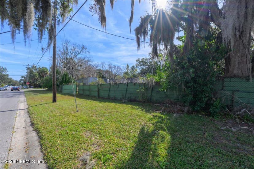 00 BRONSON Street, Palatka, FL 32177
