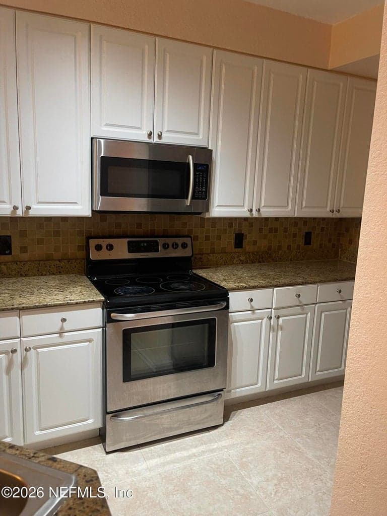 8539 GATE Parkway 122, Jacksonville, FL 32216, Jacksonville, FL - photo 1