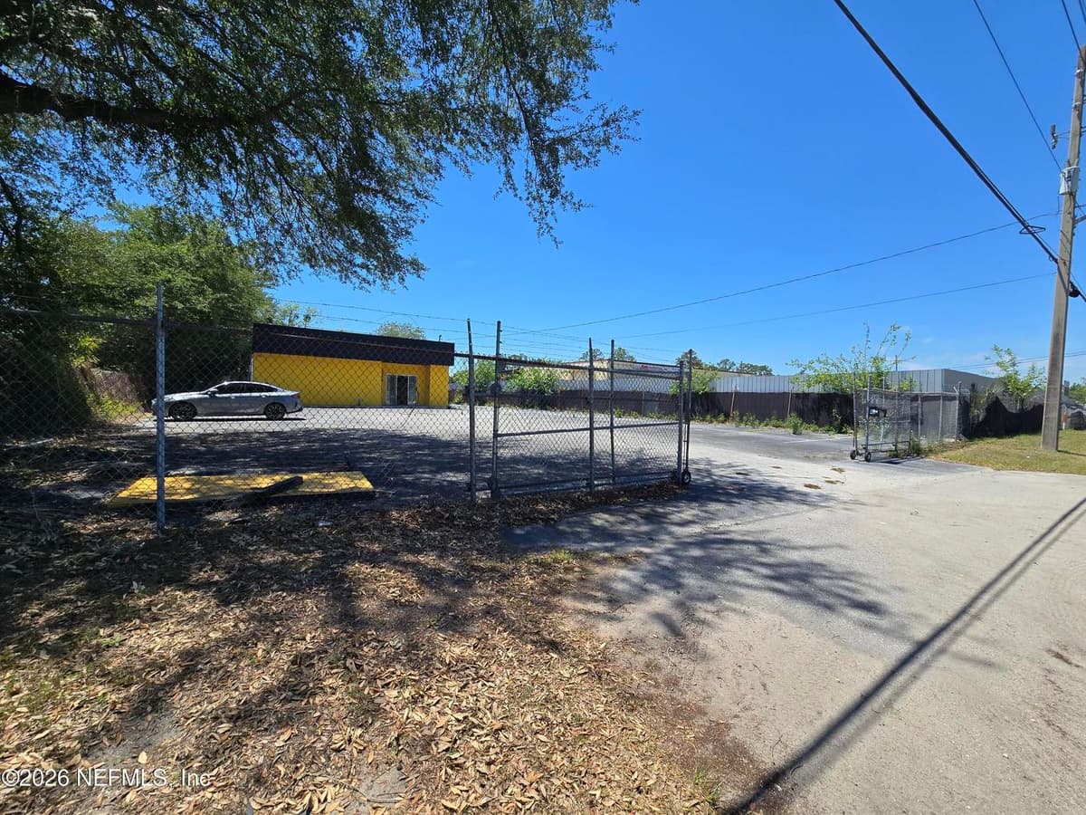 5352 HIGHWAY, Jacksonville, FL 32254, Jacksonville, FL - photo 2