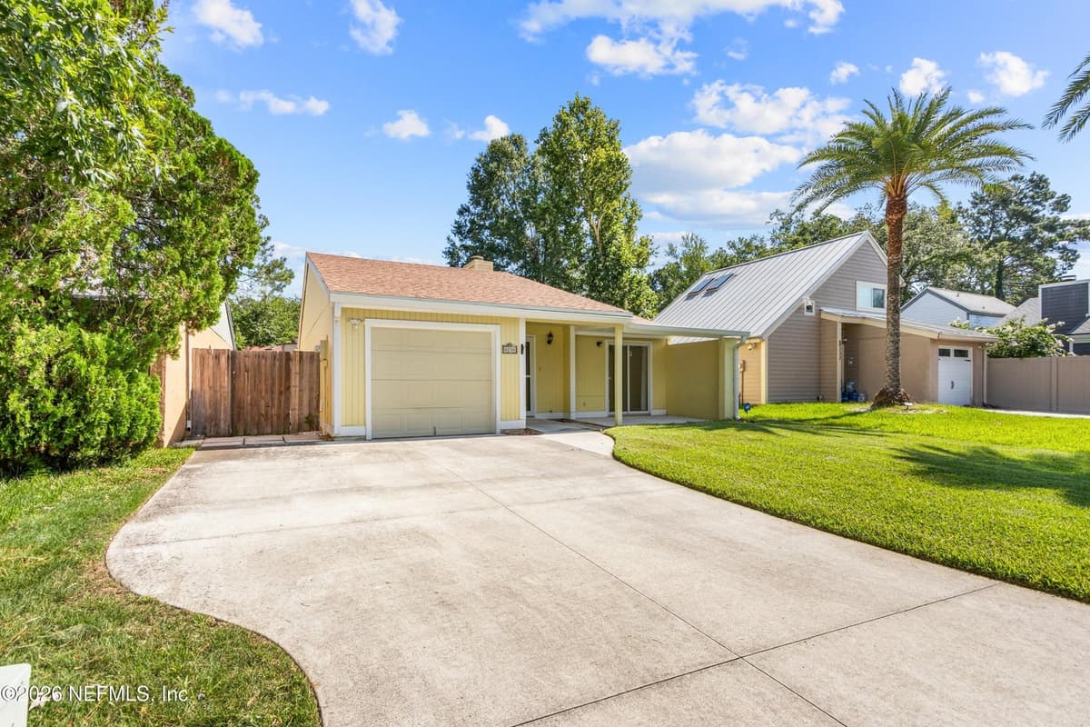8234 DAISY Lane N, Jacksonville, FL 32244, Jacksonville, FL - photo 2