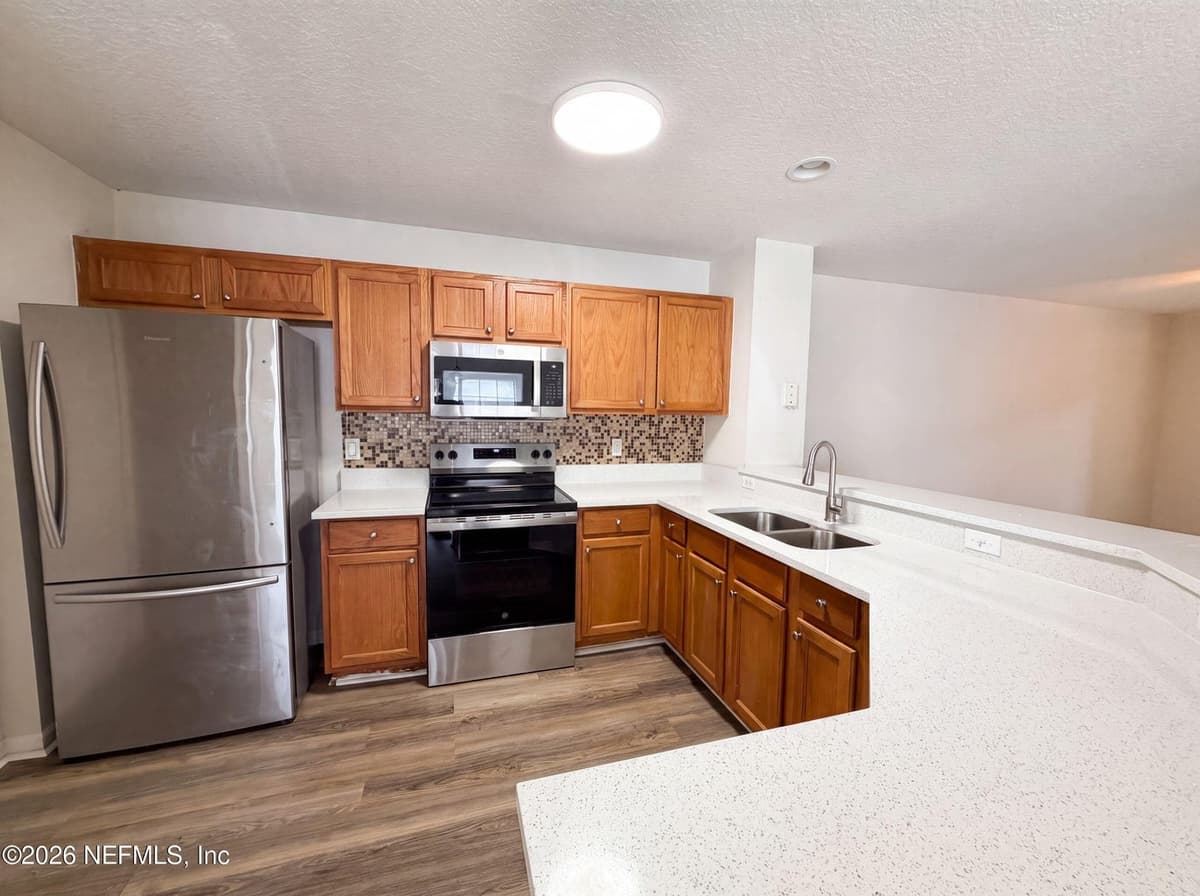 8550 ARGYLE BUSINESS Loop 908, Jacksonville, FL 32244, Jacksonville, FL - photo 2