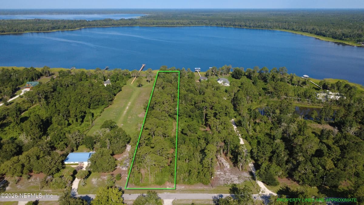306 LAKESHORE Drive, Starke, FL 32091, Starke, FL - photo 3